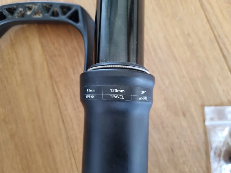 Rock Shox Reba RL 120 mm, boost, remote