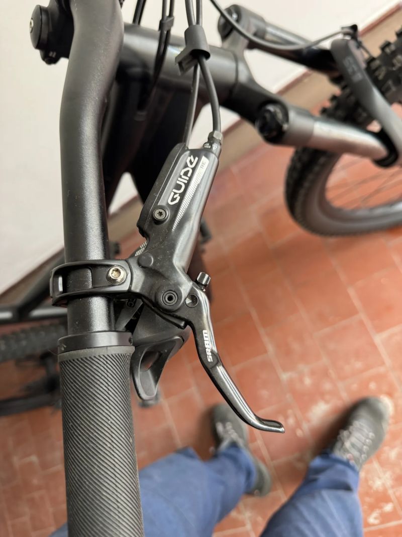 Specialized Turbo Levo velikost L černé 