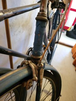 Dvě krásná retro jízdní kola v původním stavu