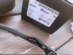 Oakley Radar EV vice variant 