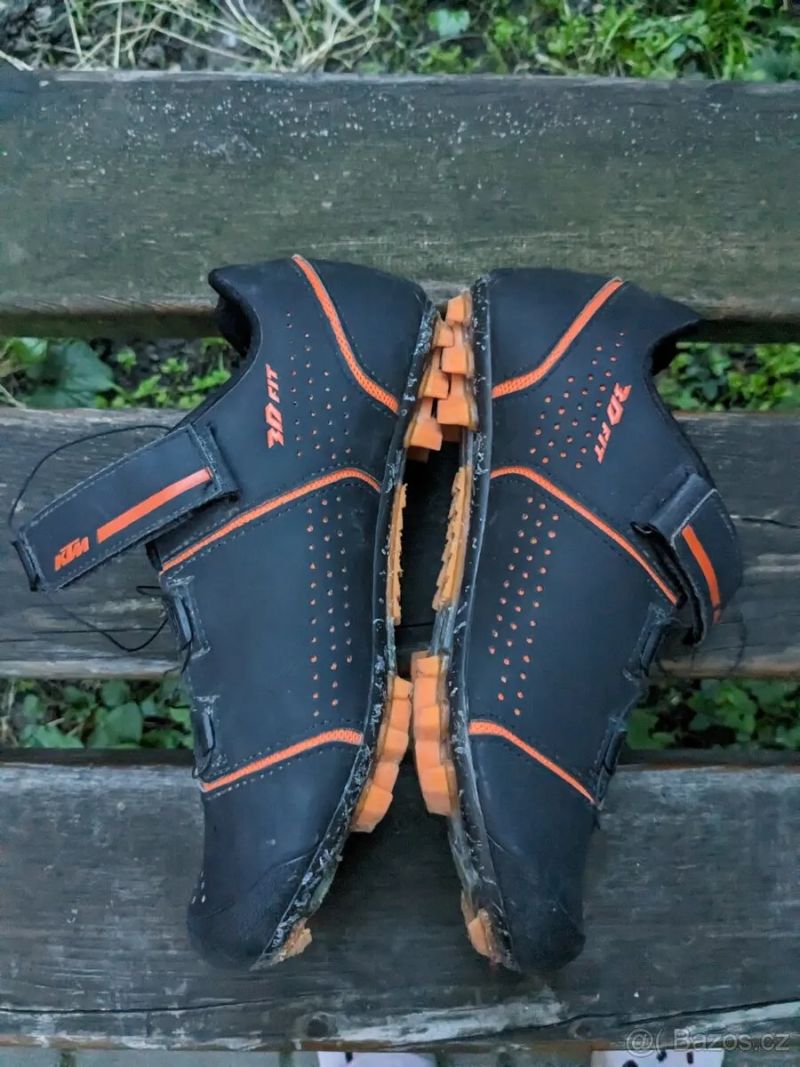 Cyklo tretry KTM obuv na kolo vel 41 