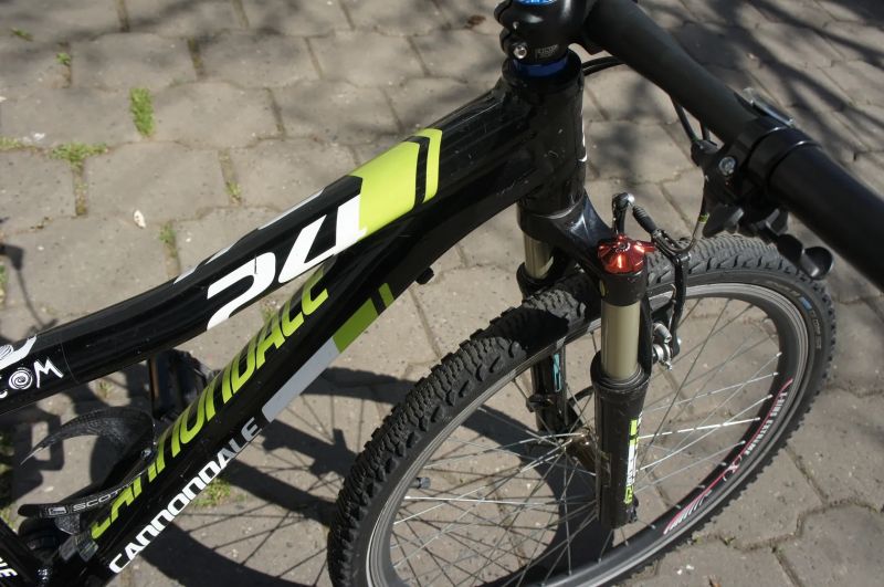 Cannondale team 24"