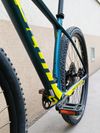 SCOTT Scale 940 vel. L carbon 29" 2020 COBALT/YELLOW TOP STAV