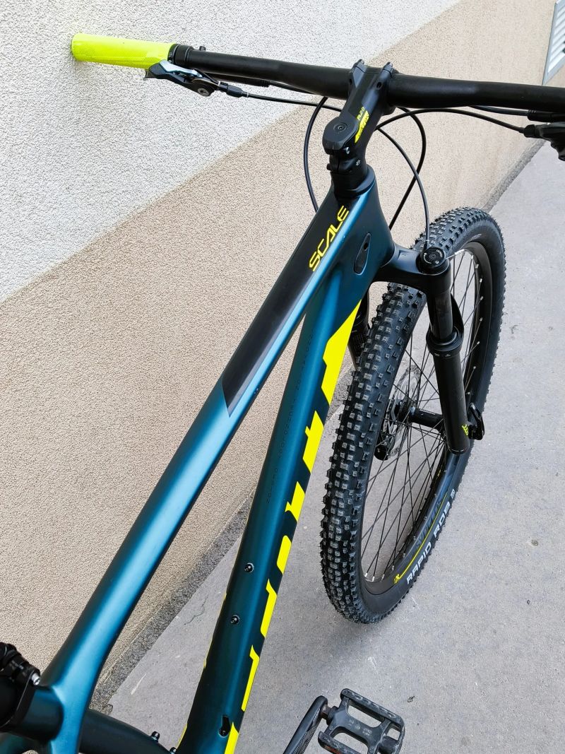 SCOTT Scale 940 vel. L carbon 29" 2020 COBALT/YELLOW TOP STAV