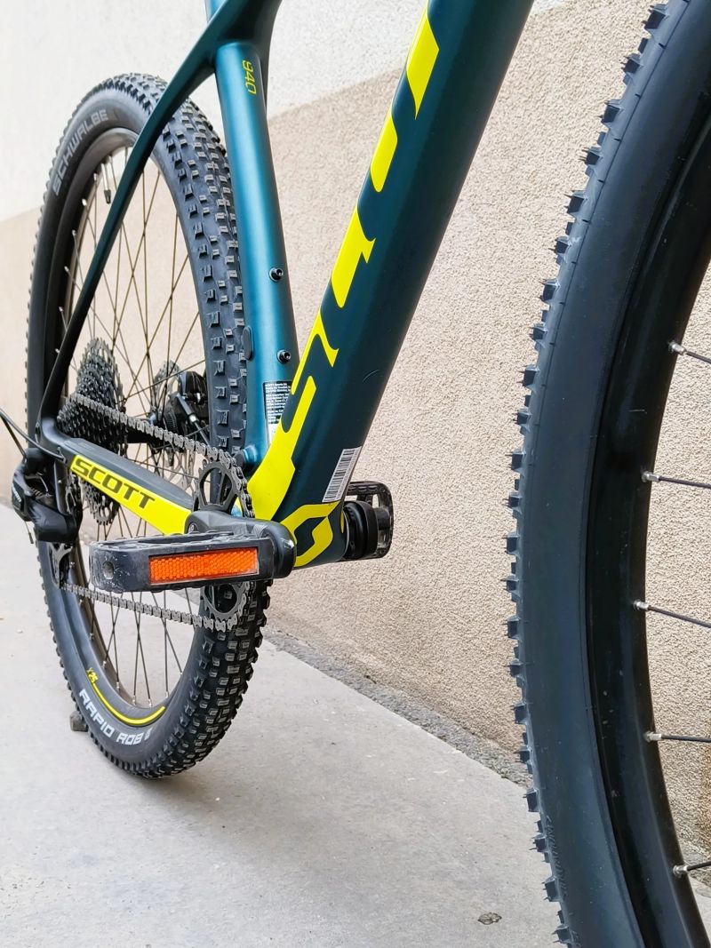 SCOTT Scale 940 vel. L carbon 29" 2020 COBALT/YELLOW TOP STAV