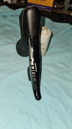 Sram Force-el.páky a brzdový třmeny komplet AXS D1 2x12