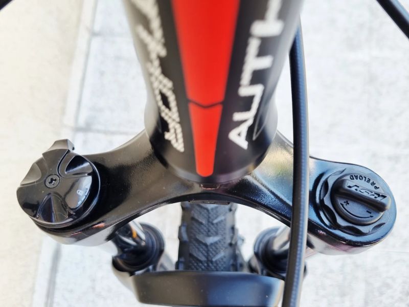 #50 Zánovní horské kolo Author 29“, pro 180-195 cm