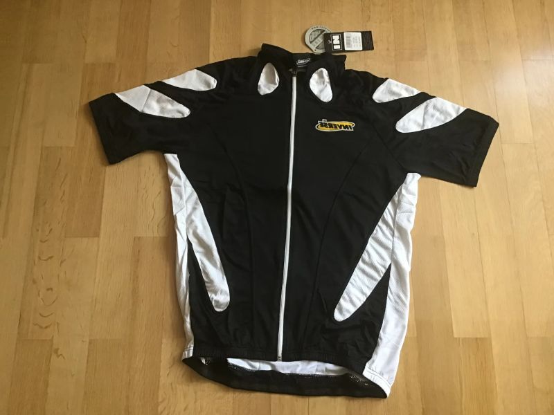 Dres Inverse Air černý