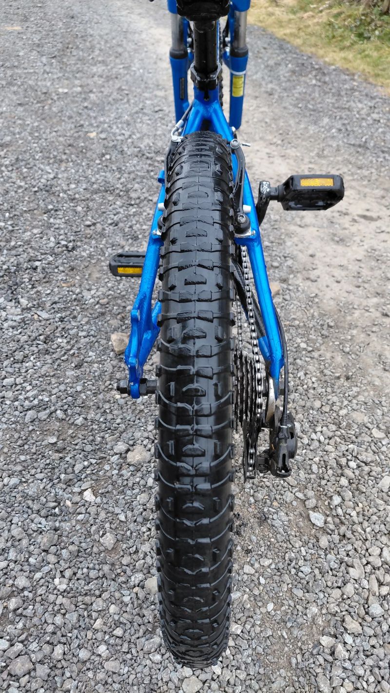 Dětské kolo Specialized Hotrock 20"