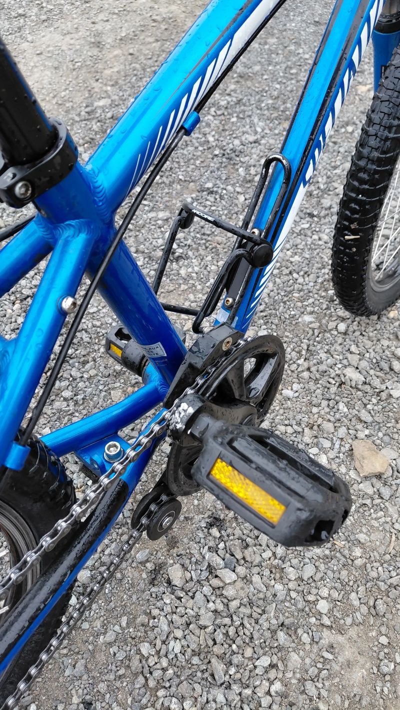 Dětské kolo Specialized Hotrock 20"