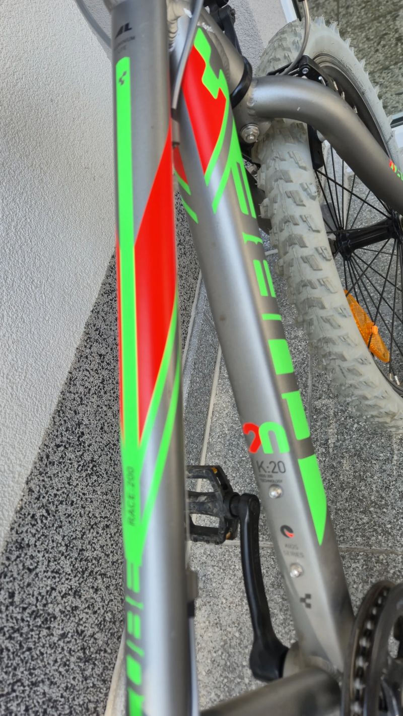 Cube Kid 200 action team grey