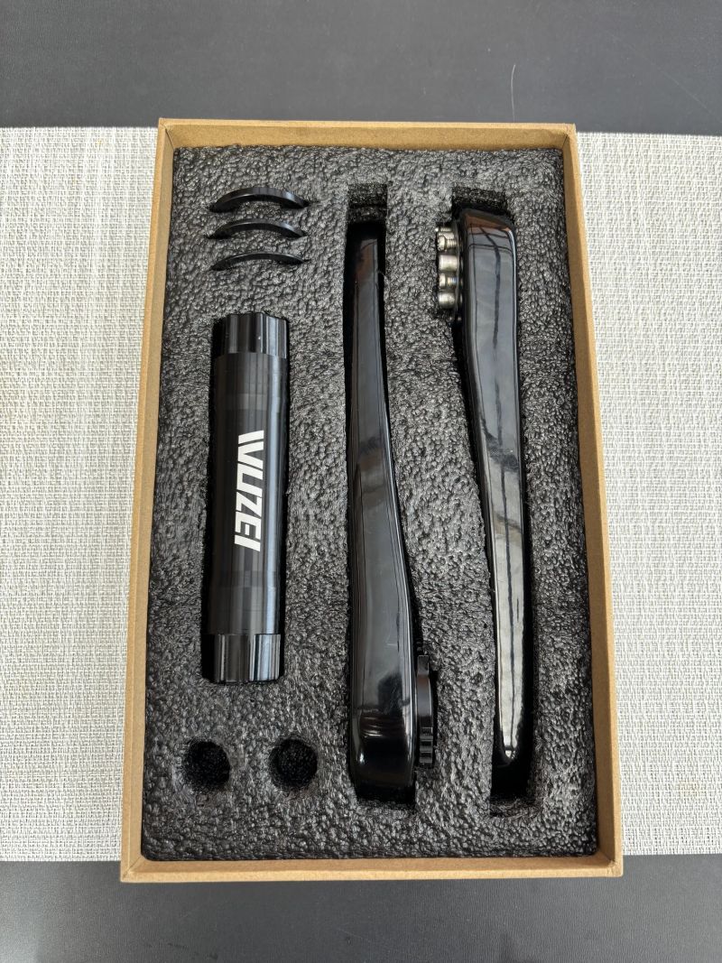 Karbonové silniční kliky 165 mm 