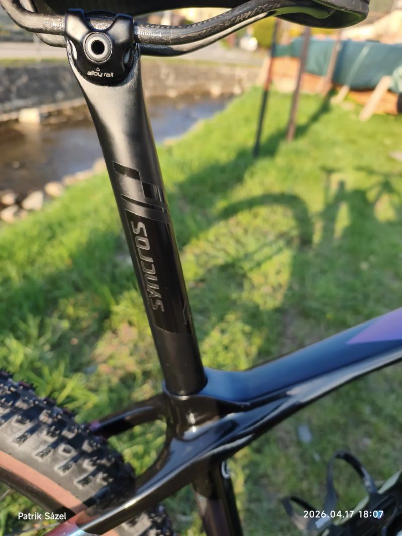 Ultralehké karbonové XC kolo Shimano XTR ~9 kg | Custom build