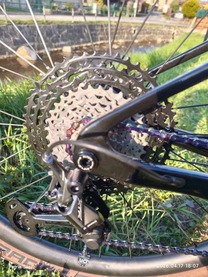 Ultralehké karbonové XC kolo Shimano XTR ~9 kg | Custom build