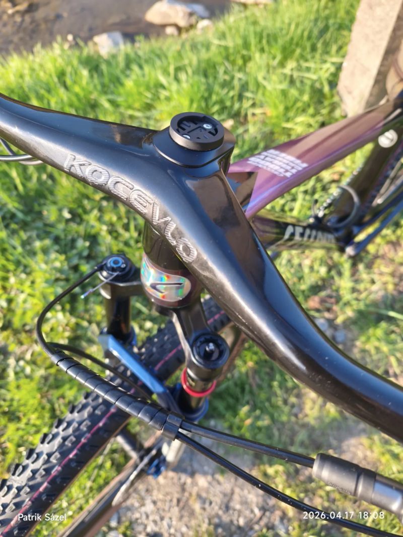 Ultralehké karbonové XC kolo Shimano XTR ~9 kg | Custom build