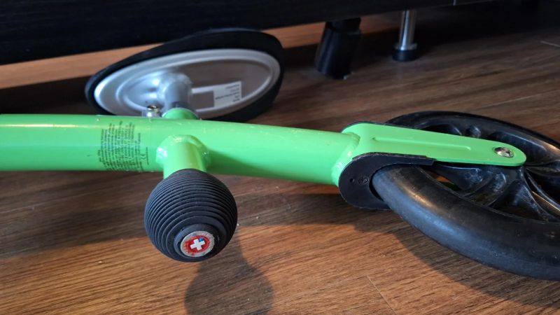 Dětské odrážedlo Micro G-Bike Light – zelená