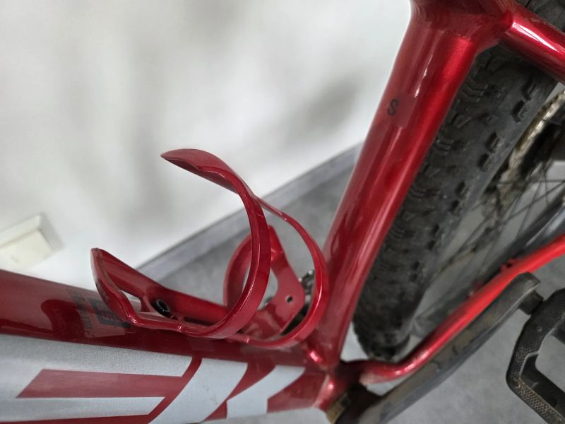 Kolo TREK Procaliber 6 - Viper, velikost S - v záruce