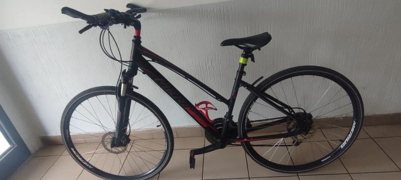 Merida Crossway 100, vel.40