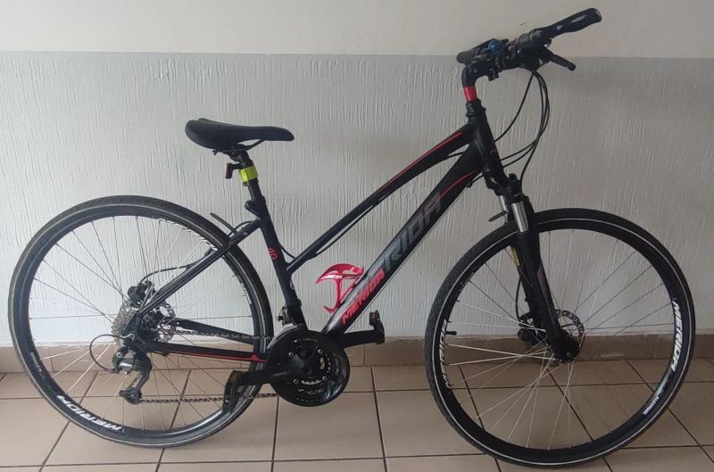 Merida Crossway 100, vel.40