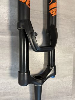 Vidlice Fox Rhythm 36