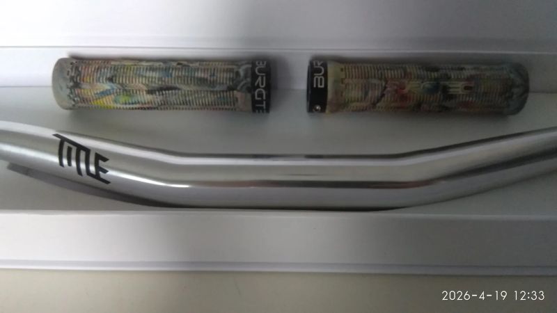 Prémiová řidítka Title ah1