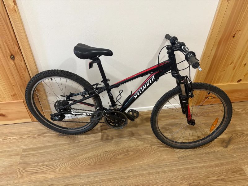 Specialized Hotrock 24