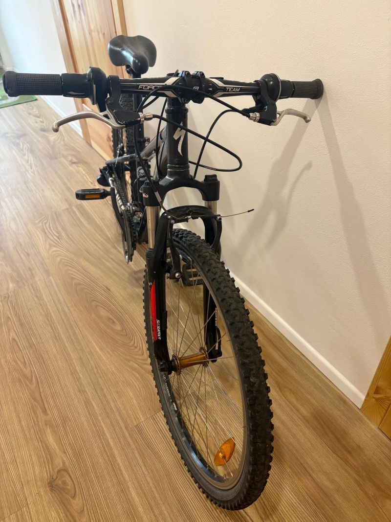 Specialized Hotrock 24