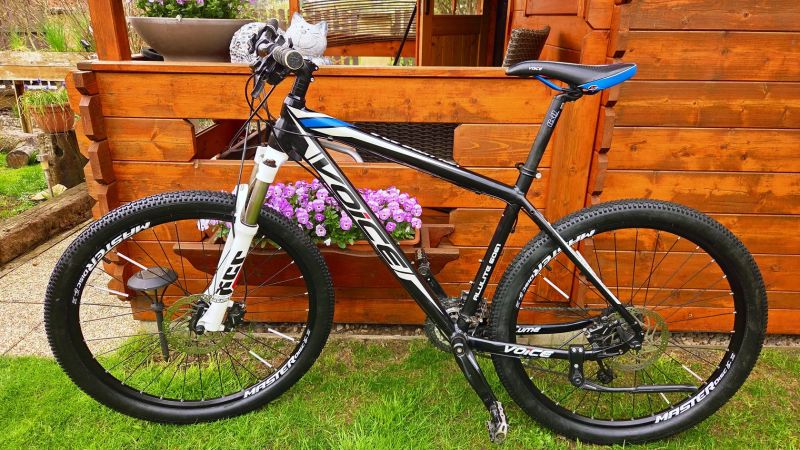 Pánské, chlapecké horské kolo Voice Volume 27,5" Shimano Deore v. L 175-186cm 