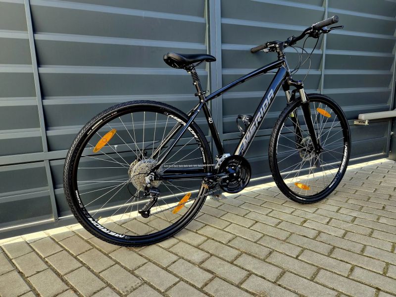 (76)Crossové/Trekingové kolo Merida