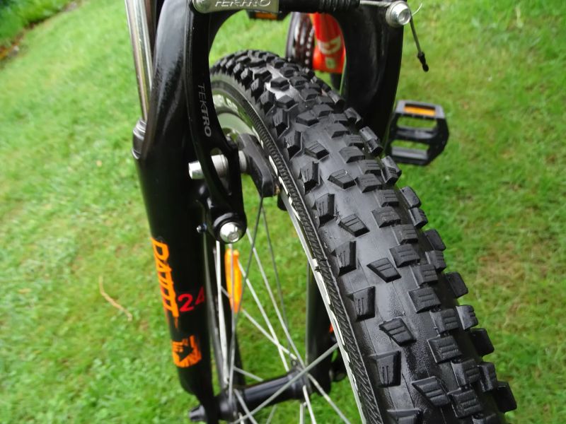 Superior Paint 24" Jako Nové Moc pěkný stav