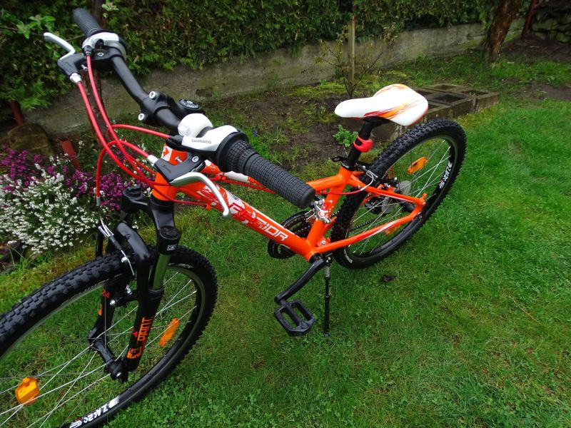 Superior Paint 24" Jako Nové Moc pěkný stav