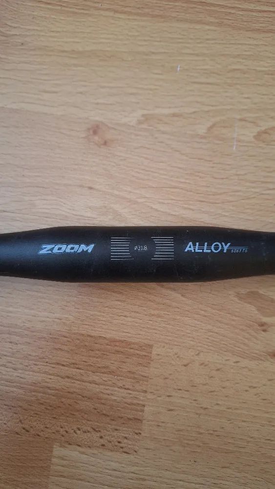 Řídítka Zoom, šířka 42 cm, průměr 31,8 mm