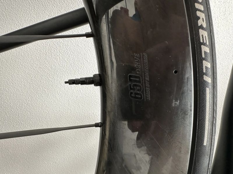 Prodám top karbonova kola 