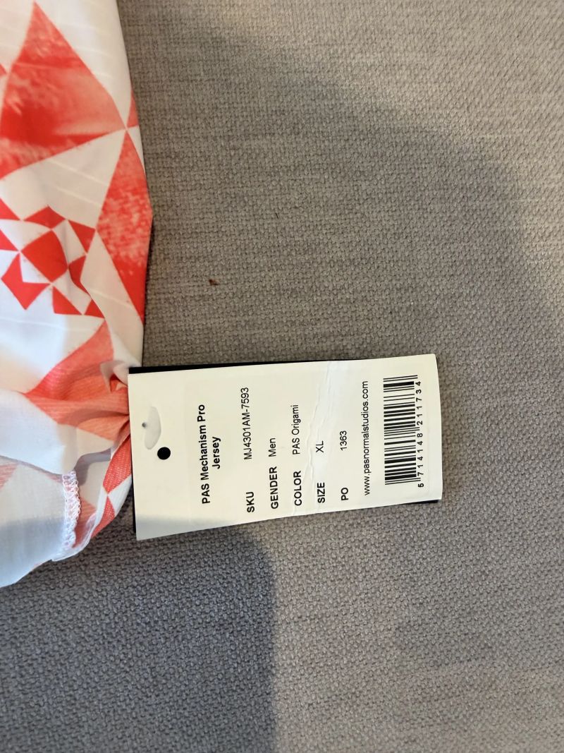 PAS normal studio -DRES XL