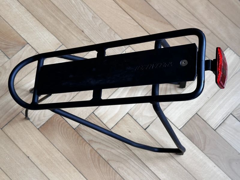 Zadní nosič na kolo SPECIALIZED 700c blk