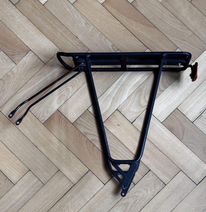 Zadní nosič na kolo SPECIALIZED 700c blk