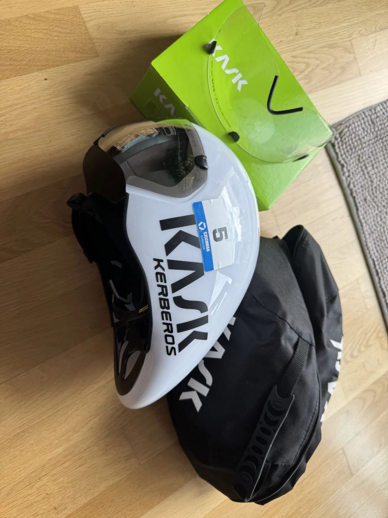 Kask Pro EVO TRI/TT helma