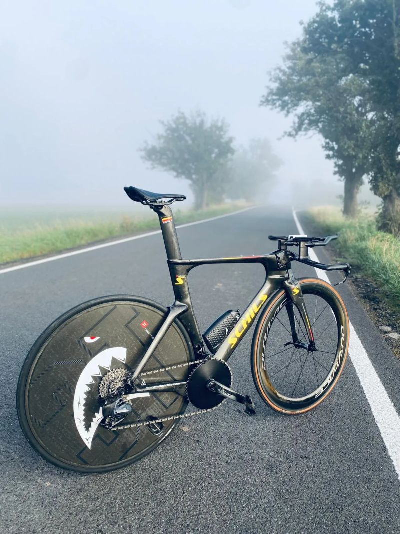 Prodám špičkové časovkářské / triatlonové kolo Schils Fullon S, velikost L, 