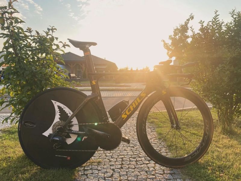 Prodám špičkové časovkářské / triatlonové kolo Schils Fullon S, velikost L, 