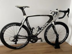 Silniční kolo Kuota Kharma karbon vel. XL (postava 188 -190cm)