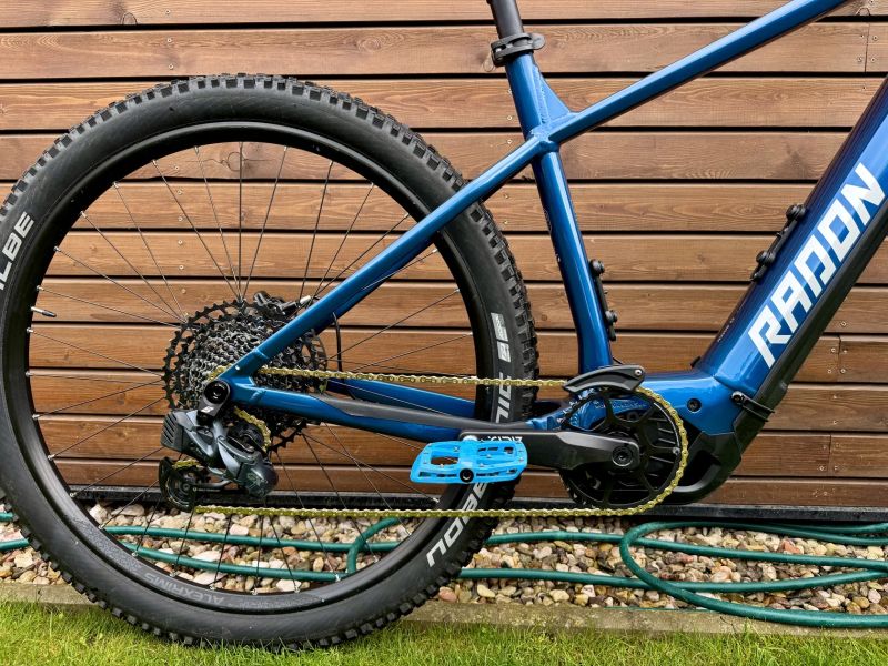 Radon JEALOUS HYBRID 9.0 750