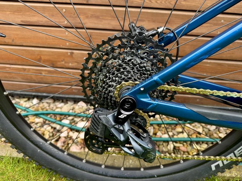 Radon JEALOUS HYBRID 9.0 750