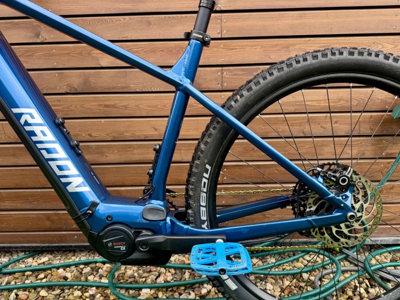 Radon JEALOUS HYBRID 9.0 750