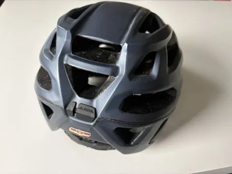 MTB helma Alpina Garbanzo, vel. 52–57 cm.