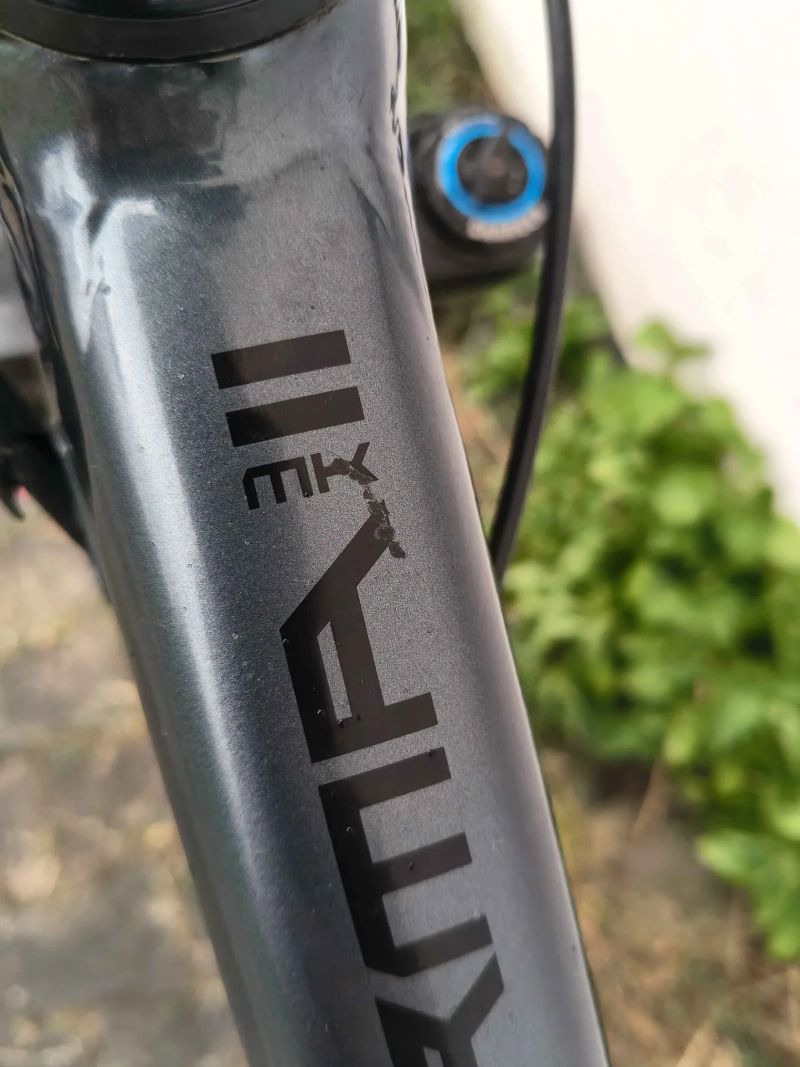 Qayron carma custom (2022)