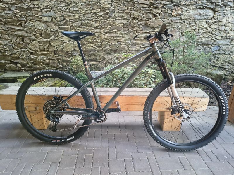 Commencal Meta HT