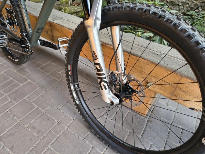 Commencal Meta HT