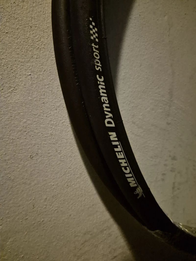 Triban RC120 gravel upgrade, perfektní stav, po servise, silniční pláště Michelin navíc 