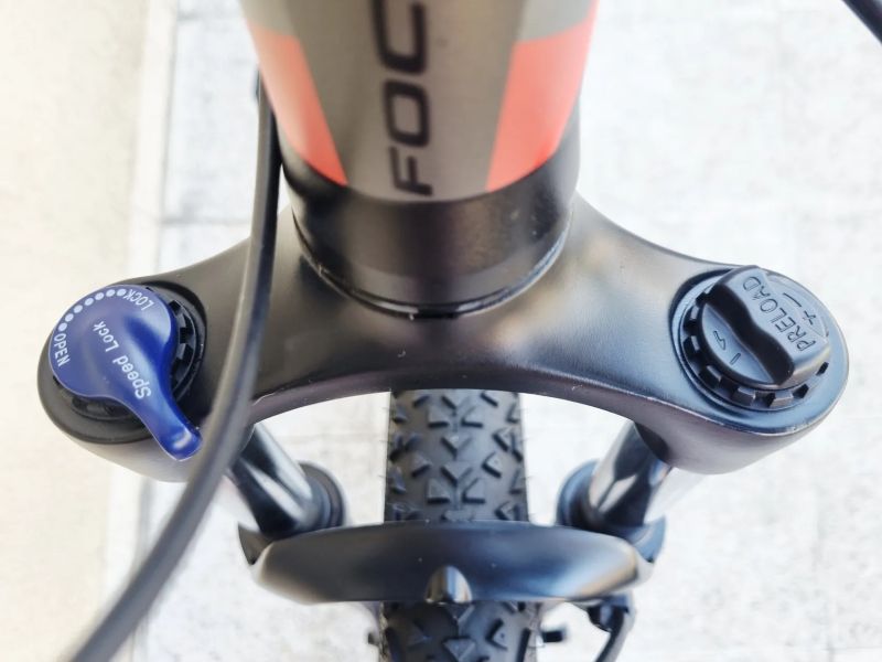 #53 Horské kolo Focus 29“ pro 160-180 cm