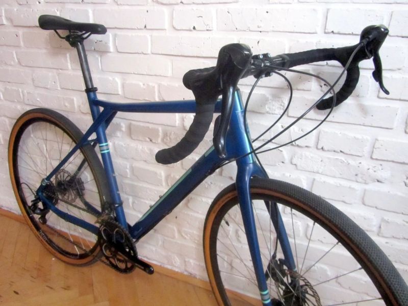 GT GRADE na Shimano SORA, vel L. ZÁNOVNÍ. 1ROK ZÁRUKA